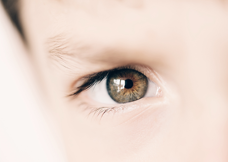  Midmark HEINE otoscopes and ophthalmoscopes have exceptionally high CRI values at greater than 97, a special index for red colors, and a high color temperature.
